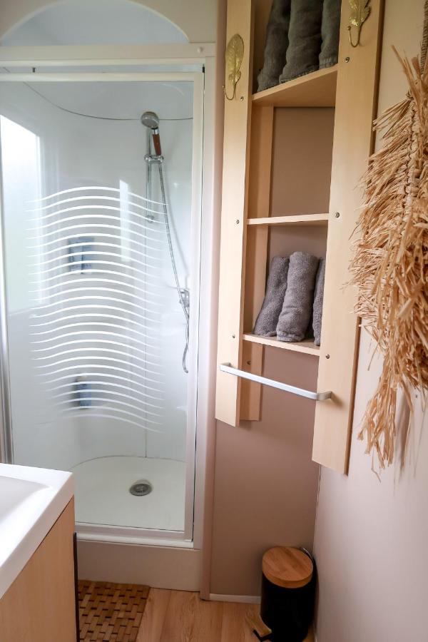 Mini-Glamping En Auvergne Villa Sainte-Christine  Exterior photo